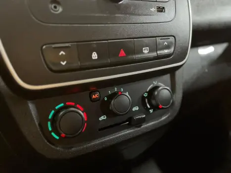 RENAULT Kwid 1.0 12V 4P SCE FLEX ZEN, Foto 7