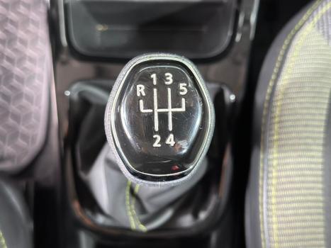 RENAULT Kwid 1.0 12V 4P SCE FLEX OUTSIDER, Foto 9