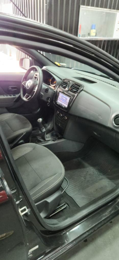 RENAULT Logan 1.0 12V 4P FLEX SCE ZEN, Foto 10 RENAULT Logan 1.0 12V 4P FLEX SCE ZEN, Foto 10