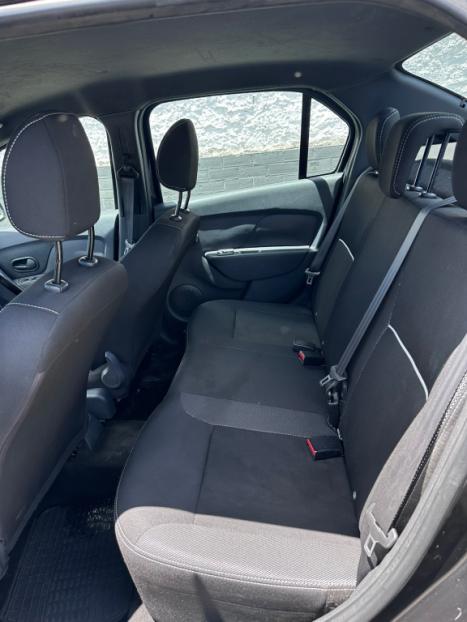 RENAULT Logan 1.0 12V 4P FLEX SCE ZEN, Foto 3