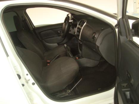 RENAULT Logan 1.0 12V 4P FLEX SCE AUTHENTIQUE, Foto 4