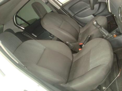 RENAULT Logan 1.0 12V 4P FLEX SCE AUTHENTIQUE, Foto 5