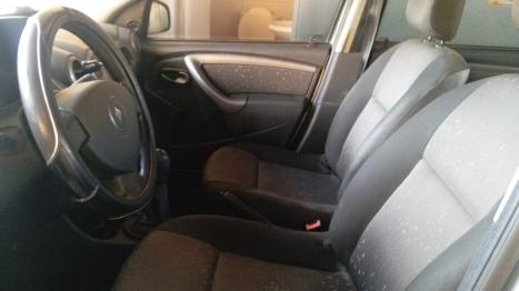 RENAULT Logan 1.0 12V 4P FLEX SCE EXPRESSION, Foto 4