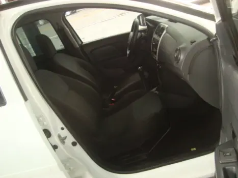 RENAULT Logan 1.0 16V 4P FLEX AUTHENTIQUE, Foto 3