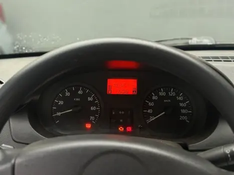 RENAULT Logan 1.6 16V 4P FLEX EXPRESSION, Foto 5