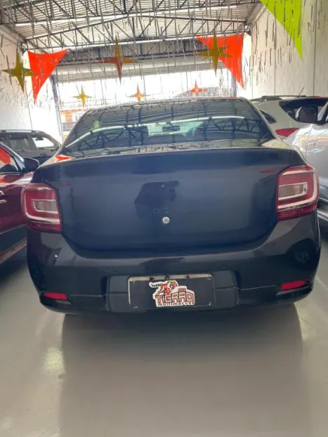 RENAULT Logan 1.6 4P FLEX SL EXCLUSIVE EASY-R AUTOMATIZADO, Foto 8