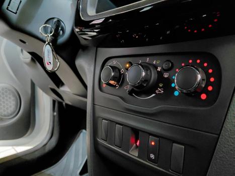 RENAULT Logan , Foto 14