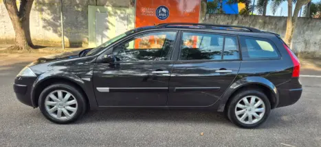 RENAULT Megane Grand Tour 1.6 16V 4P FLEX DYNAMIQUE, Foto 6