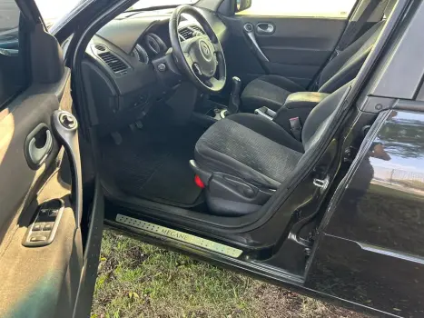 RENAULT Megane Grand Tour 1.6 16V 4P FLEX DYNAMIQUE, Foto 13