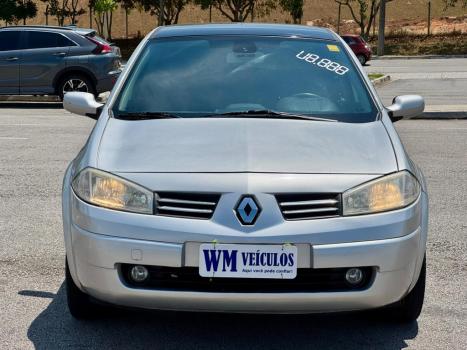 RENAULT Megane Sedan 1.6 16V 4P FLEX DYNAMIQUE, Foto 2