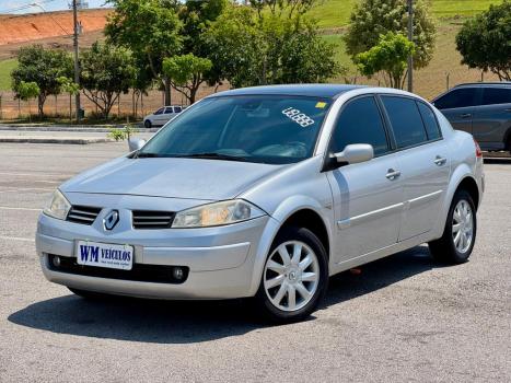 RENAULT Megane Sedan 1.6 16V 4P FLEX DYNAMIQUE, Foto 3