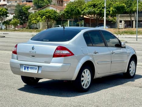 RENAULT Megane Sedan 1.6 16V 4P FLEX DYNAMIQUE, Foto 4