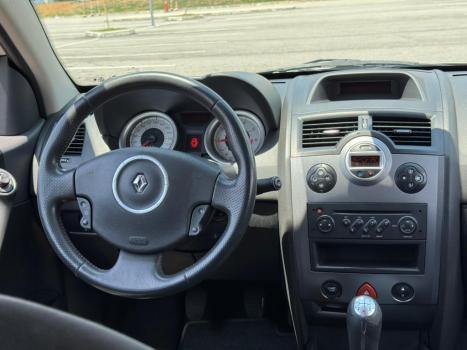 RENAULT Megane Sedan 1.6 16V 4P FLEX DYNAMIQUE, Foto 10