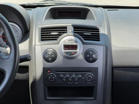 RENAULT Megane Sedan 1.6 16V 4P FLEX DYNAMIQUE, Foto 11