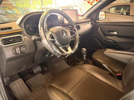 RENAULT Oroch 1.3 16V 4P OUTSIDER TURBO TCe AUTOMÁTICO CVT, Foto 16