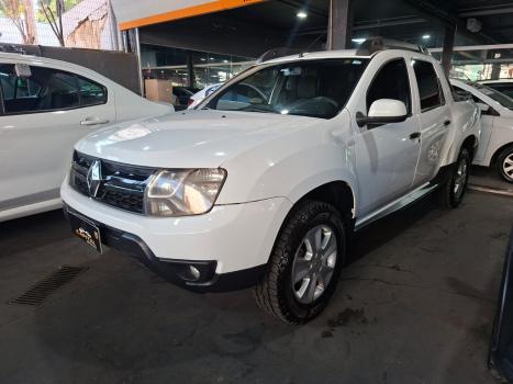 RENAULT Oroch 1.6 16V 4P FLEX EXPRESSION, Foto 2