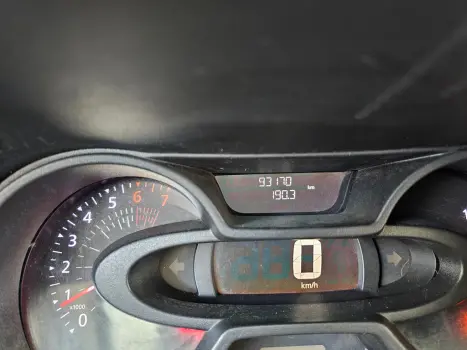 RENAULT Oroch 1.6 16V 4P FLEX PRO, Foto 12