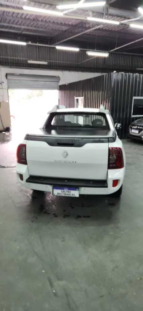 RENAULT Oroch 2.0 16V 4P FLEX DYNAMIQUE, Foto 3 RENAULT Oroch 2.0 16V 4P FLEX DYNAMIQUE, Foto 3