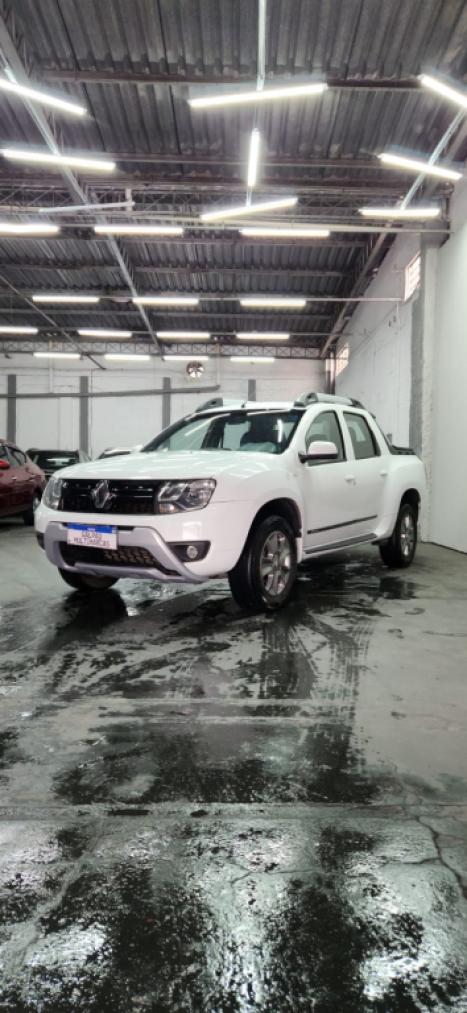 RENAULT Oroch 2.0 16V 4P FLEX DYNAMIQUE, Foto 6 RENAULT Oroch 2.0 16V 4P FLEX DYNAMIQUE, Foto 6