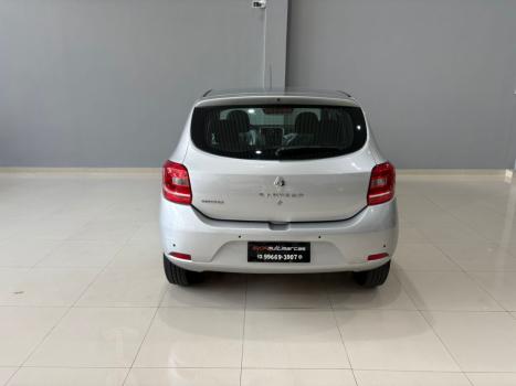 RENAULT Sandero 1.0 12V 4P FLEX SCE EXPRESSION, Foto 5 RENAULT Sandero 1.0 12V 4P FLEX SCE EXPRESSION, Foto 5