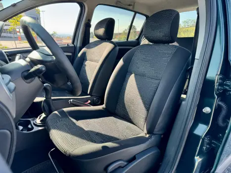 RENAULT Sandero 1.0 16V 4P FLEX EXPRESSION, Foto 8