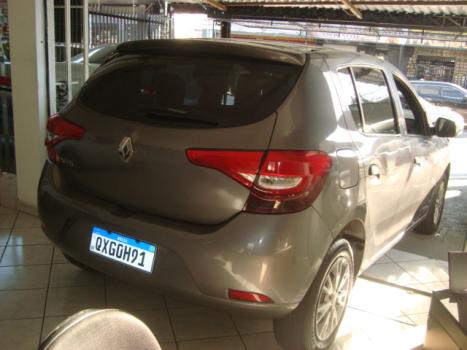 RENAULT Sandero 1.0 12V 4P FLEX SCE LIFE, Foto 2 RENAULT Sandero 1.0 12V 4P FLEX SCE LIFE, Foto 2