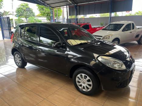 RENAULT Sandero 1.0 4P FLEX AUTHENTIQUE, Foto 2