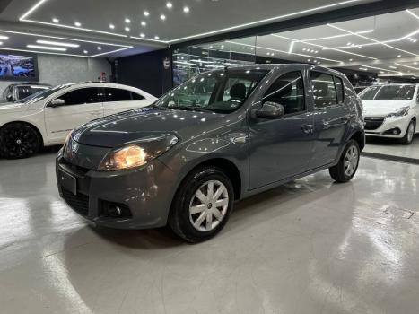 RENAULT Sandero 1.0 12V 4P FLEX SCE EXPRESSION, Foto 3 RENAULT Sandero 1.0 12V 4P FLEX SCE EXPRESSION, Foto 3