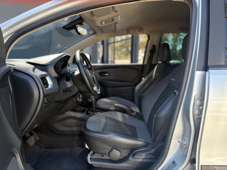 RENAULT Sandero 1.0 12V 4P FLEX SCE EXPRESSION, Foto 9 RENAULT Sandero 1.0 12V 4P FLEX SCE EXPRESSION, Foto 9