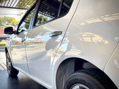 RENAULT Sandero 1.0 16V 4P FLEX EXPRESSION, Foto 9