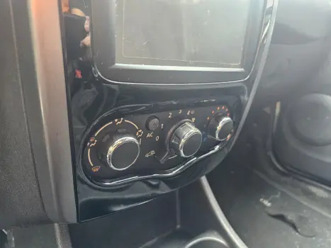 RENAULT Sandero 1.0 12V 4P FLEX SCE EXPRESSION, Foto 11