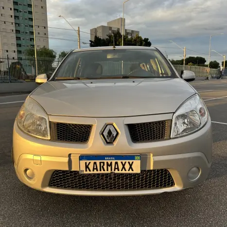 RENAULT Sandero 1.0 16V 4P FLEX EXPRESSION, Foto 2