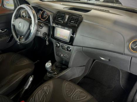 RENAULT Sandero 1.6 16V 4P FLEX SCE STEPWAY DINAMIQUE EASY-R AUTOMATIZADO, Foto 14 RENAULT Sandero 1.6 16V 4P FLEX SCE STEPWAY DINAMIQUE EASY-R AUTOMATIZADO, Foto 14