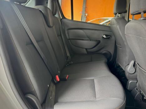 RENAULT Sandero 1.6 16V 4P FLEX SCE STEPWAY DINAMIQUE EASY-R AUTOMATIZADO, Foto 19 RENAULT Sandero 1.6 16V 4P FLEX SCE STEPWAY DINAMIQUE EASY-R AUTOMATIZADO, Foto 19