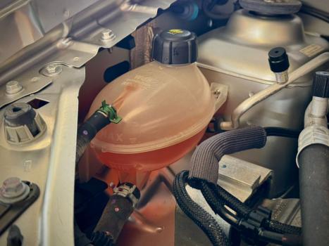 RENAULT Sandero 1.6 16V 4P FLEX SCE STEPWAY DINAMIQUE EASY-R AUTOMATIZADO, Foto 21 RENAULT Sandero 1.6 16V 4P FLEX SCE STEPWAY DINAMIQUE EASY-R AUTOMATIZADO, Foto 21