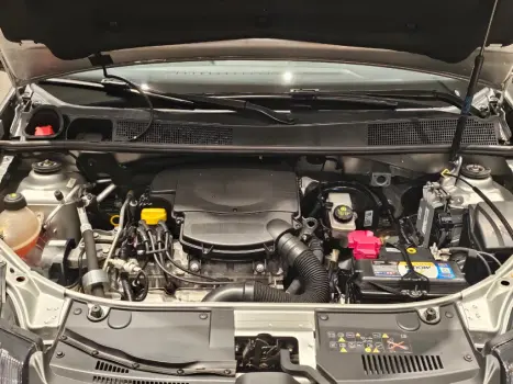 RENAULT Sandero 1.6 4P FLEX DYNAMIQUE EASY-R AUTOMATIZADO, Foto 4