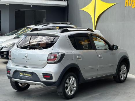 RENAULT Sandero 1.6 4P FLEX STEPWAY EASY-R AUTOMATIZADO, Foto 9