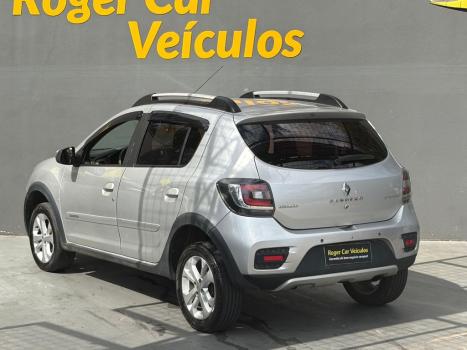 RENAULT Sandero 1.6 4P FLEX STEPWAY EASY-R AUTOMATIZADO, Foto 12