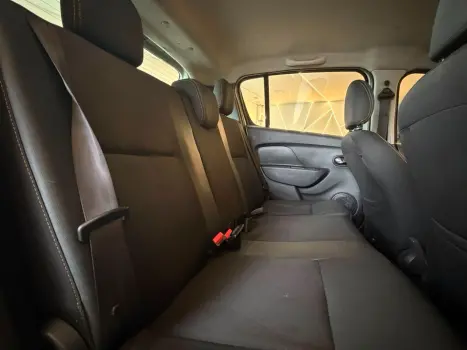 RENAULT Sandero 1.6 4P FLEX STEPWAY EASY-R AUTOMATIZADO, Foto 9