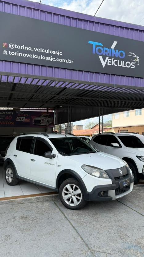 RENAULT Sandero 1.6 16V 4P FLEX STEPWAY AUTOMÁTICO, Foto 4