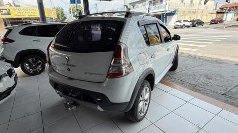 RENAULT Sandero 1.6 16V 4P FLEX STEPWAY AUTOMÁTICO, Foto 5