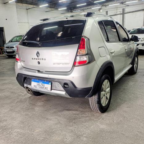 RENAULT Sandero 1.6 16V 4P FLEX STEPWAY AUTOMÁTICO, Foto 13