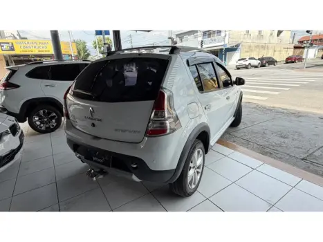 RENAULT Sandero 1.6 16V 4P FLEX STEPWAY AUTOMÁTICO, Foto 6