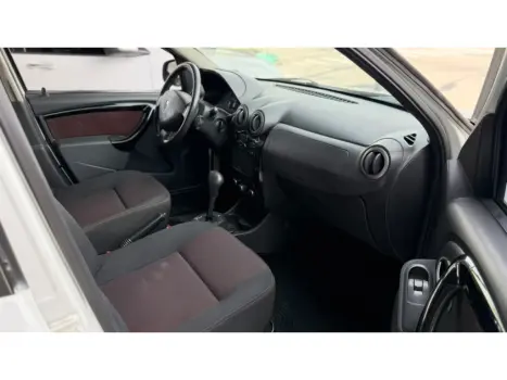 RENAULT Sandero 1.6 16V 4P FLEX STEPWAY AUTOMÁTICO, Foto 13