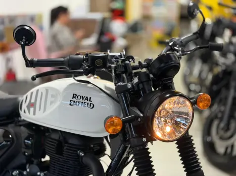 ROYAL ENFIELD Hunter 350 , Foto 2