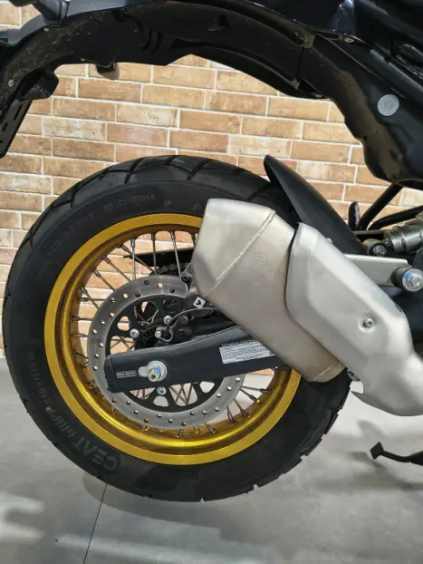 ROYAL ENFIELD Hymalayan 400 , Foto 2
