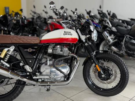 ROYAL ENFIELD Interceptor 650 , Foto 6