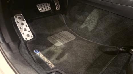 SUBARU Forester 2.0 16V 4P XT 4X4 AUTOM�TICO, Foto 32