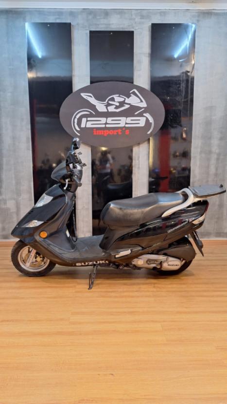 SUZUKI Burgman 125 , Foto 5
