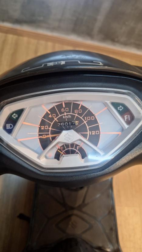 SUZUKI Burgman 125 , Foto 8